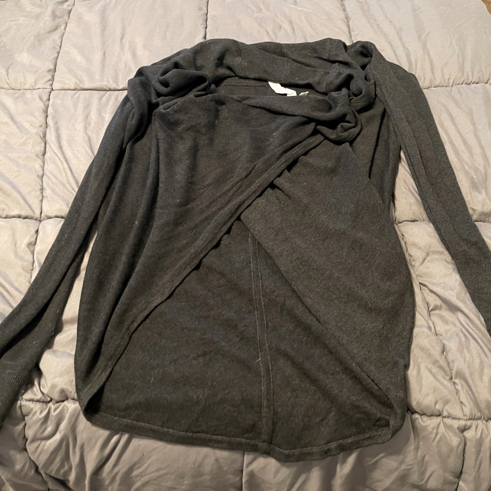 Lululemon grey knit yoga pullover wrap